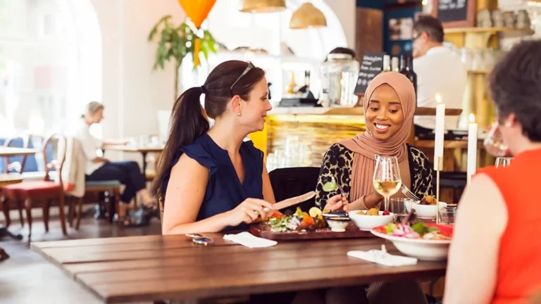 Maximizing ROI on Facebook: A Step-by-Step Guide for Restaurants