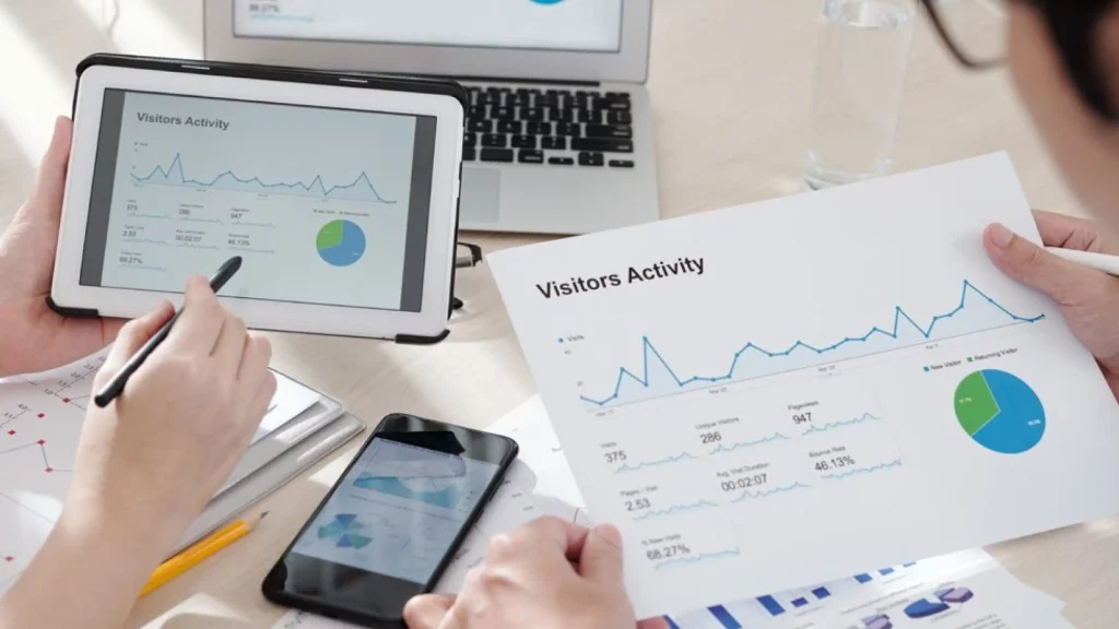 From Stovetop to Screen: Secrets of Non-Tech Restaurant Owners with a Strong Online Presence